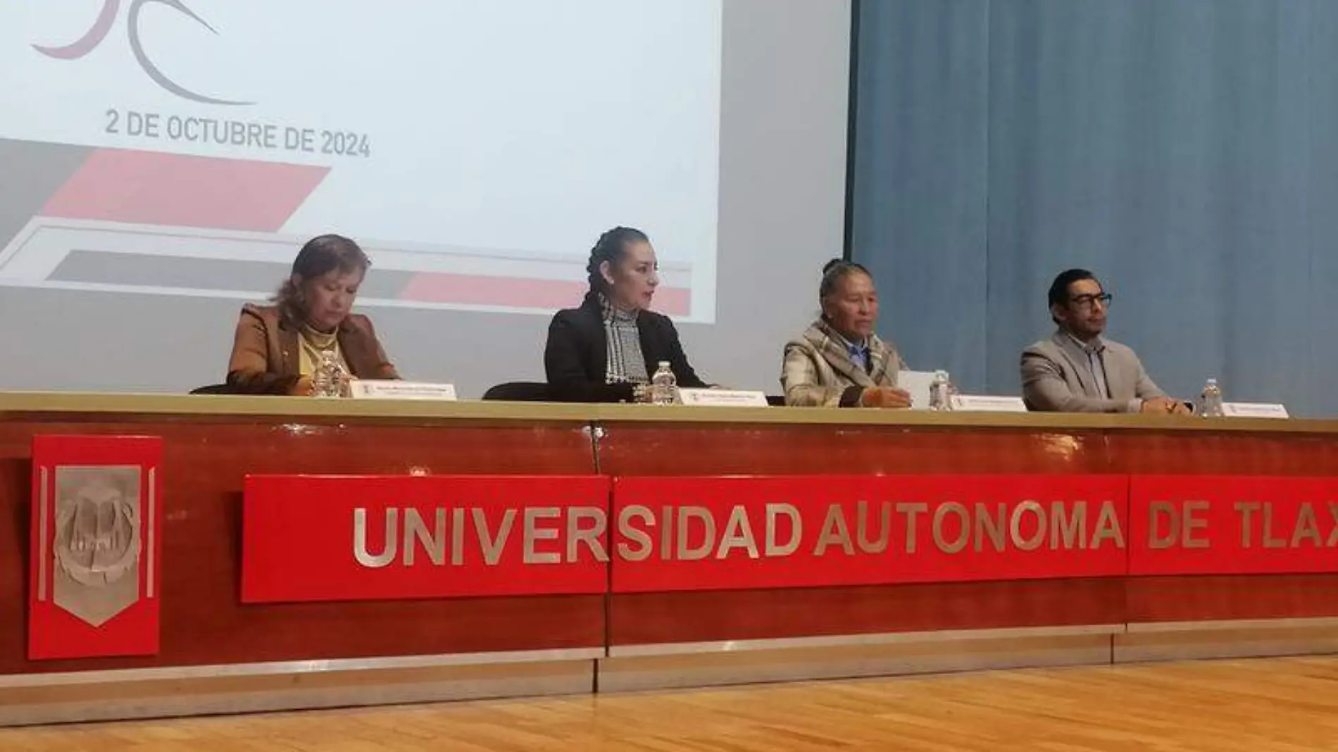 Autoridades educativas de la UAtx inauguraron el coloquio de arquitectura para fortalecer el conocimiento de alumnos Fabiola Vázquez